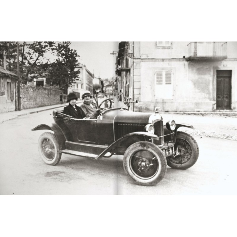 La véritable histoire de la femme et l'automobile